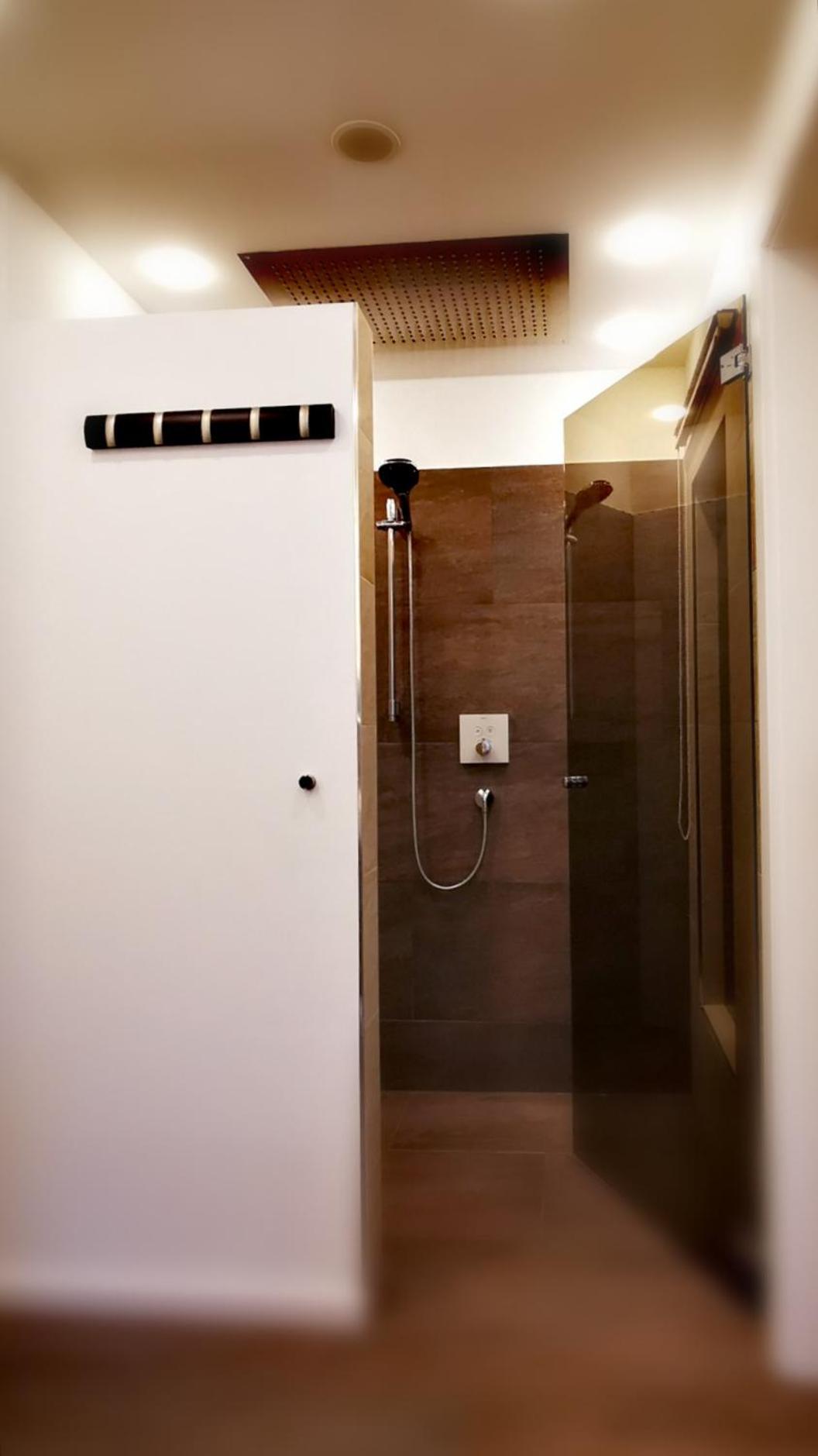 Luxor City Apartments Лиенц Экстерьер фото
